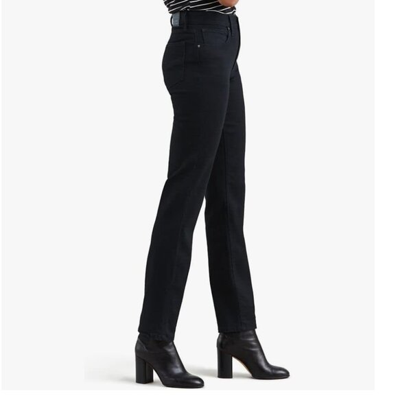 NWT Levi's Women's Straight Jeans - Soft Black - Picture 3 of 9
